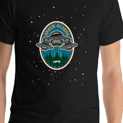 Aliens / UFO T-Shirt - Black - Space Aliens - Shirt Close-Up View