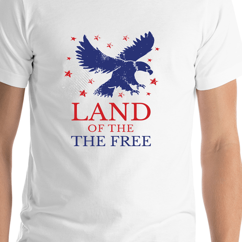 USA T-Shirt - White - Land of the Free - Shirt Close-Up View